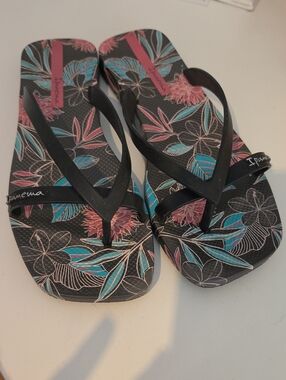 Ipanema Sandals